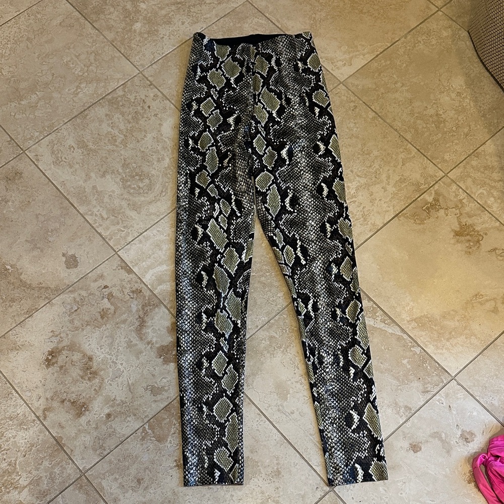 Commando Snakeskin Pattern Leggings - image 2